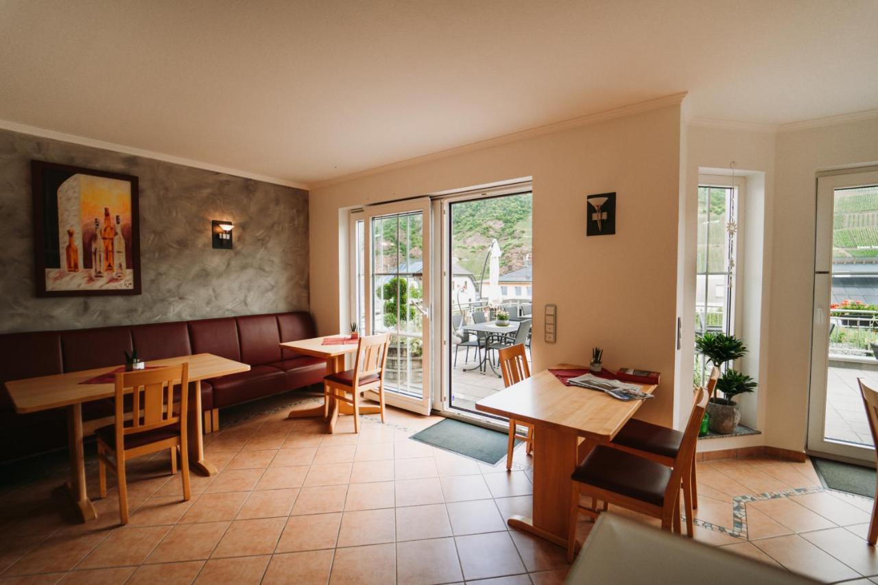 Wein- Und Gaestehaus Schwaab&Sohn Erden 外观 照片